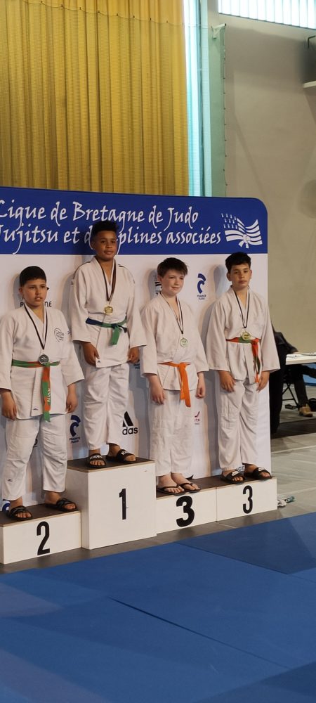 Carnet Rose:le jour de la fête des Mamans - Dojo de Cornouaille